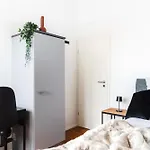 Hybrid Work-Play Retreat - 2Br, 1B Central Kreuzberg